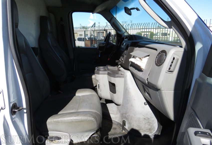 2013 Ford Econoline Cargo Van - Image 24