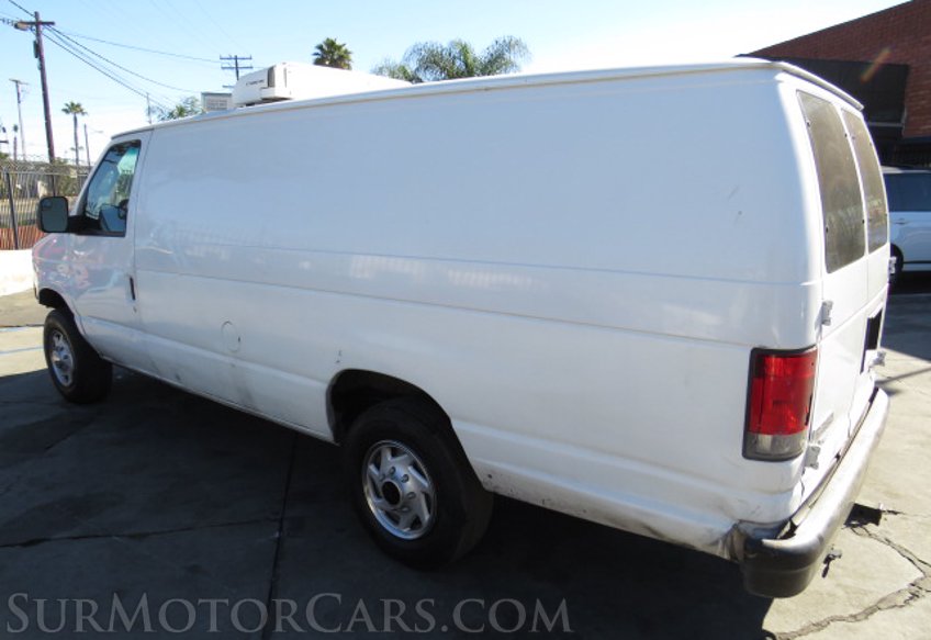 2013 Ford Econoline Cargo Van - Image 7