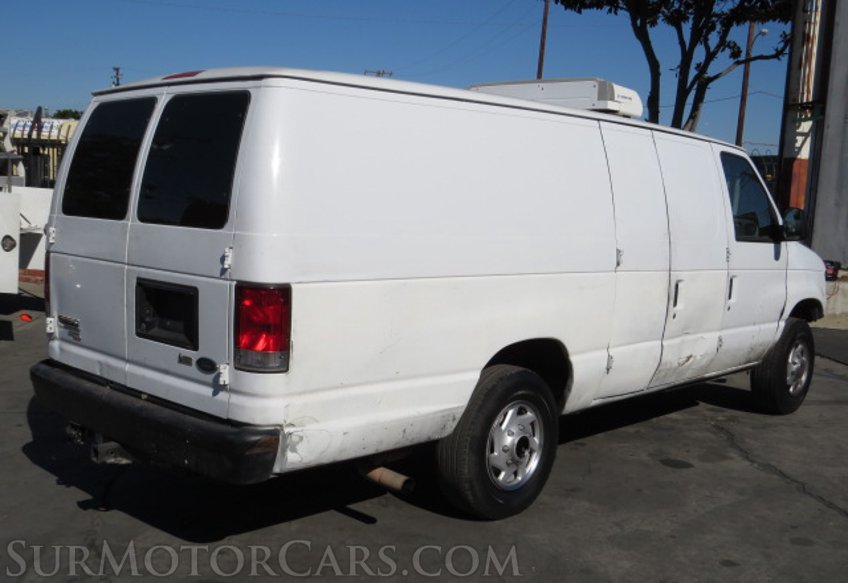 2013 Ford Econoline Cargo Van - Image 8