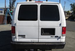 2013 Ford Econoline Cargo Van - Image 10