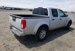 2016 Nissan Frontier - Image 3