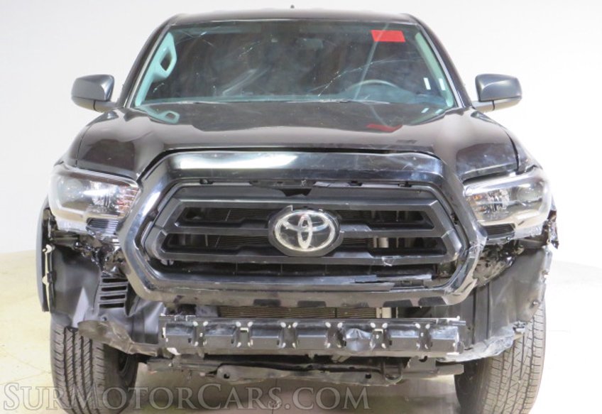 2021 Toyota Tacoma - Image 12