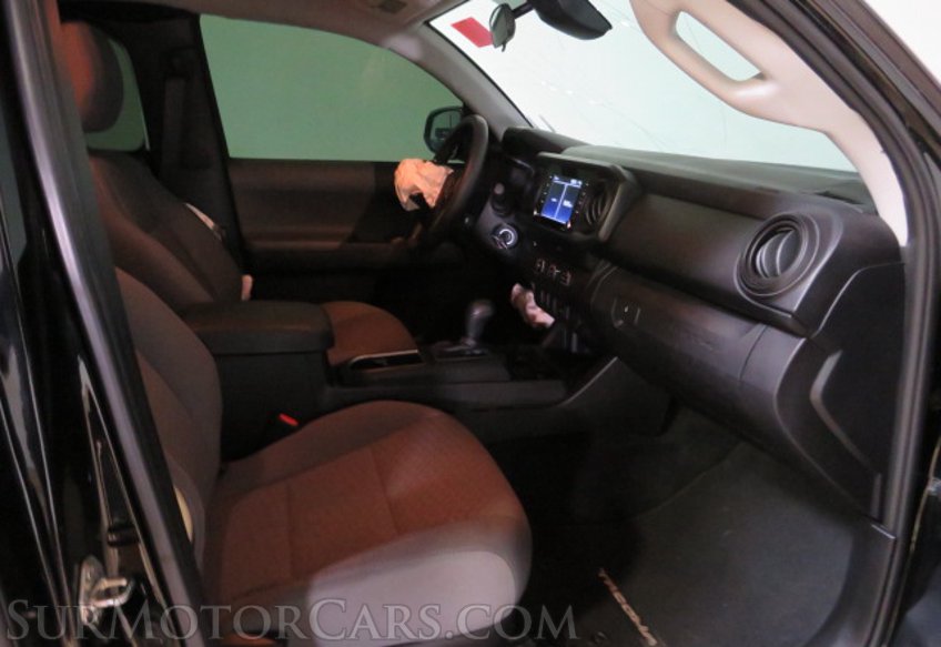 2021 Toyota Tacoma - Image 29