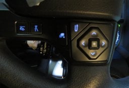 2021 Toyota Tacoma - Image 32