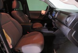 2021 Toyota Tacoma - Image 27