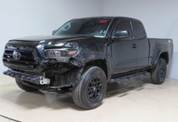 2021 Toyota Tacoma - Image 4