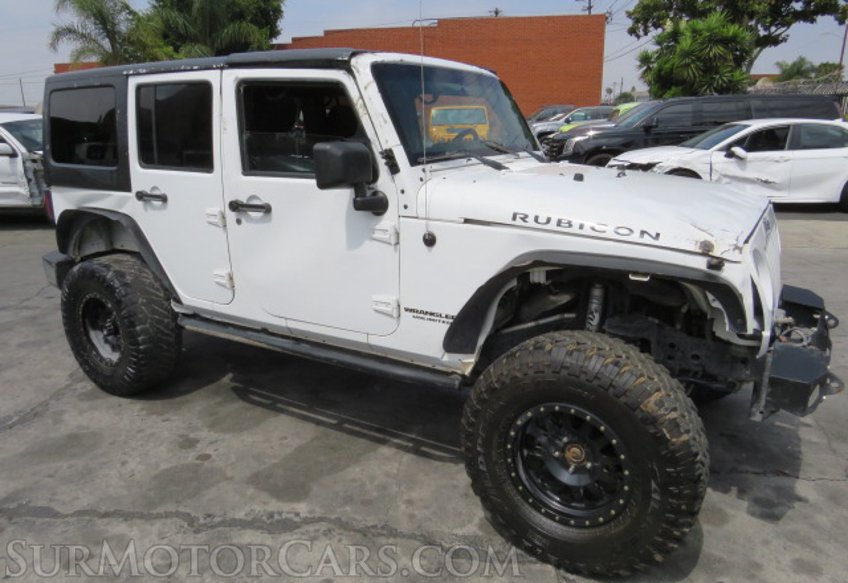 2014 Jeep Wrangler Unlimited - Image 2