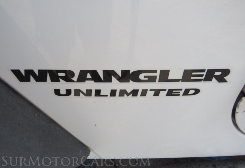 2014 Jeep Wrangler Unlimited - Image 17