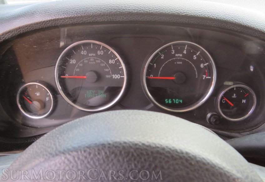 2014 Jeep Wrangler Unlimited - Image 32