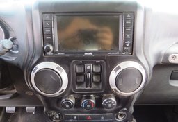 2014 Jeep Wrangler Unlimited - Image 39