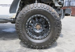 2014 Jeep Wrangler Unlimited - Image 16