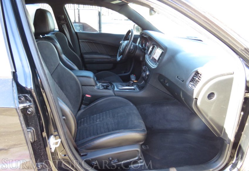 2018 Dodge Charger - Image 21