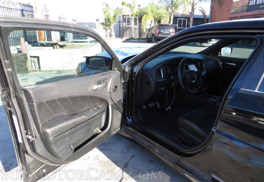 2018 Dodge Charger - Image 17