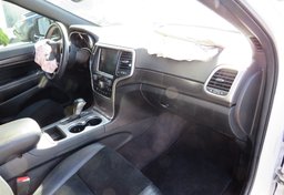 2018 Jeep Grand Cherokee - Image 21