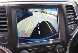 2018 Jeep Grand Cherokee - Image 36