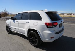 2018 Jeep Grand Cherokee - Image 7