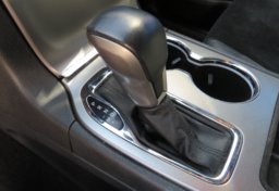 2018 Jeep Grand Cherokee - Image 41