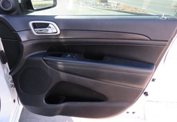 2018 Jeep Grand Cherokee - Image 46