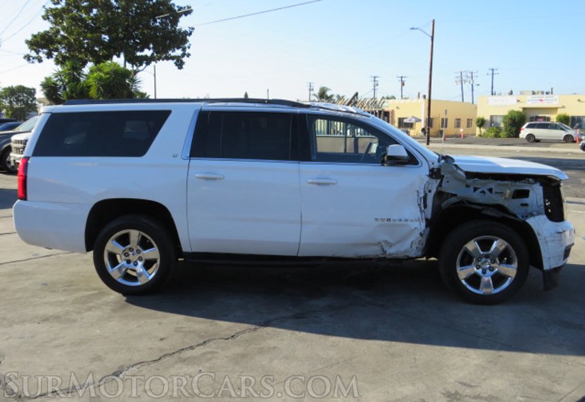 2016 Chevrolet Suburban - Image 10