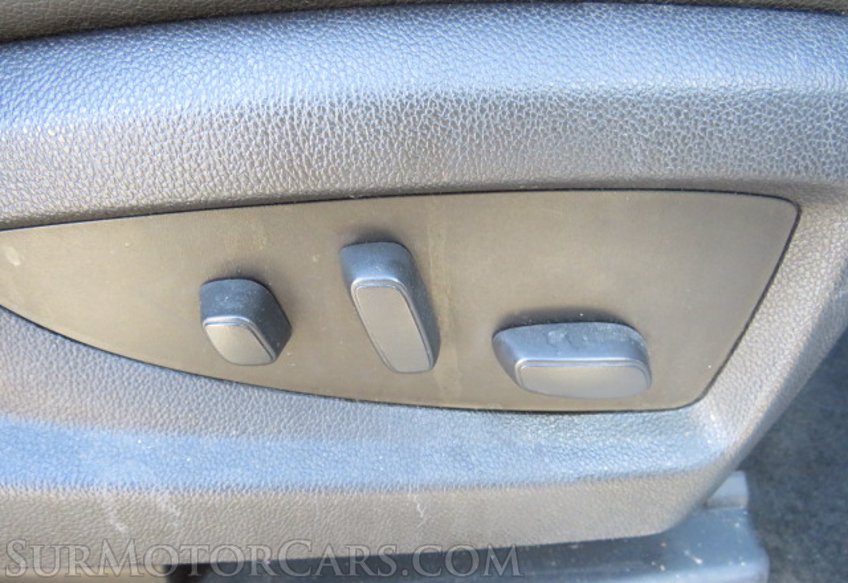 2016 Chevrolet Suburban - Image 47