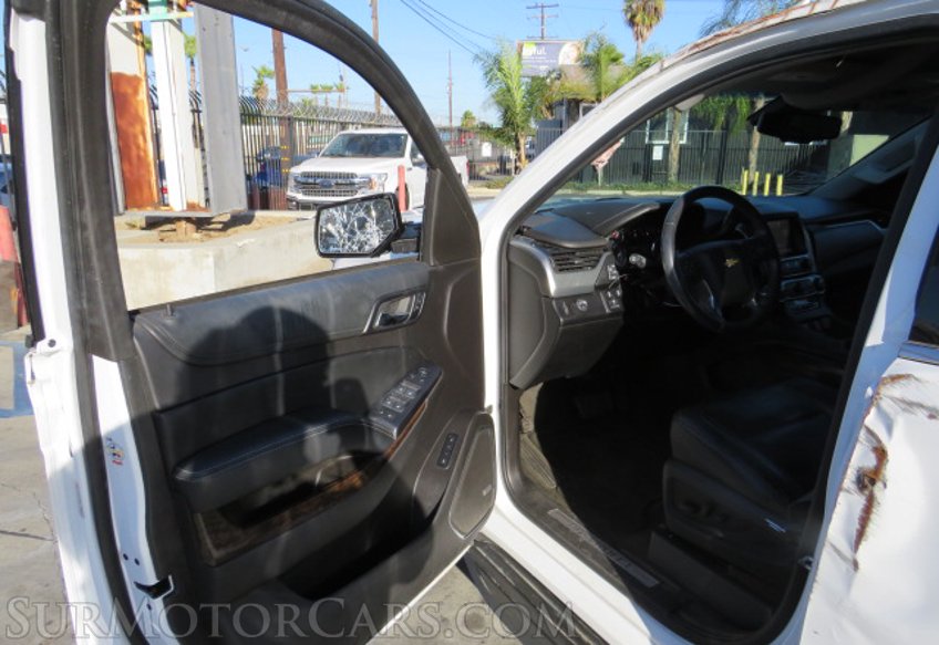 2016 Chevrolet Suburban - Image 20