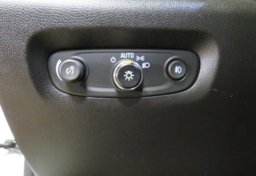 2019 Chevrolet Traverse - Image 32