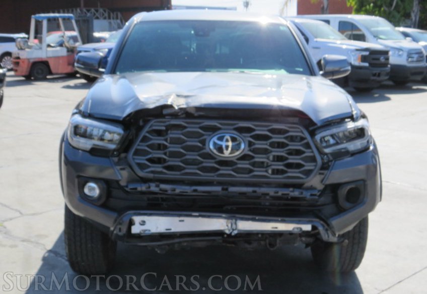 2021 Toyota Tacoma 4WD - Image 18