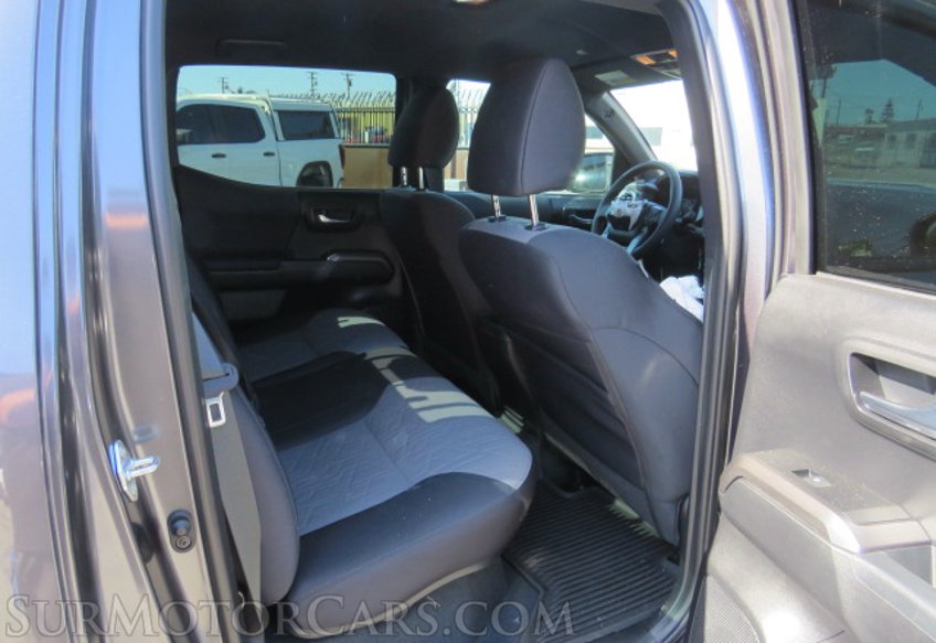 2021 Toyota Tacoma 4WD - Image 31