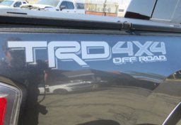 2021 Toyota Tacoma 4WD - Image 17