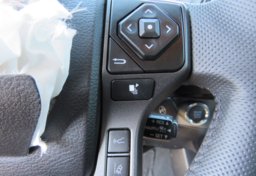 2021 Toyota Tacoma 4WD - Image 42