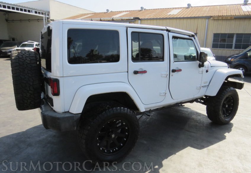 2015 Jeep Wrangler Unlimited - Image 5