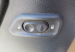 2015 Jeep Wrangler Unlimited - Image 36