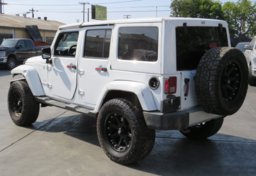2015 Jeep Wrangler Unlimited - Image 8