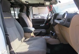 2015 Jeep Wrangler Unlimited - Image 23