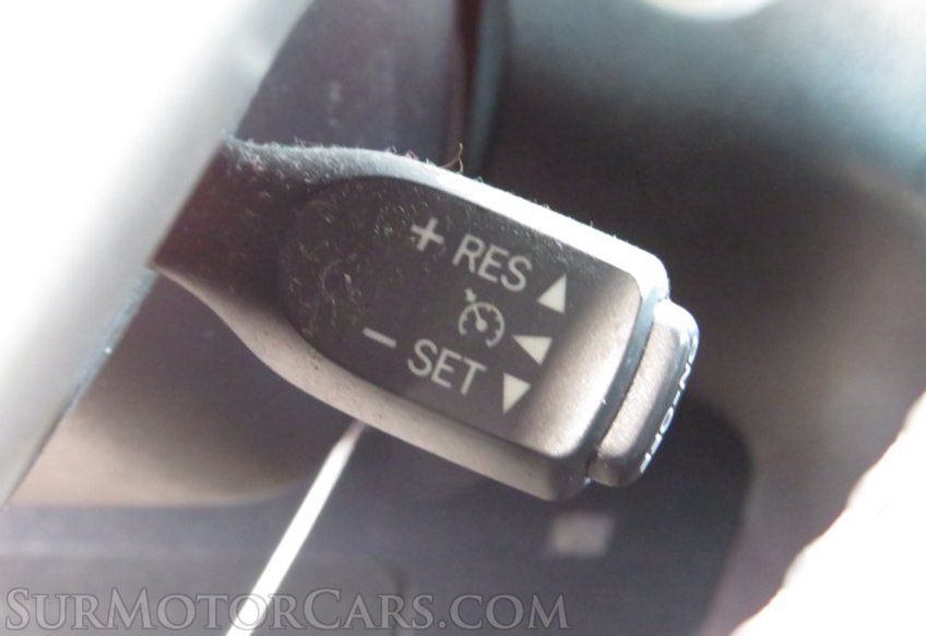 2016 Toyota Sienna - Image 34