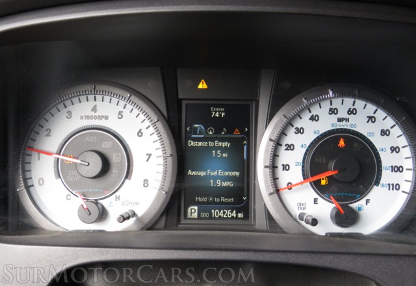 2016 Toyota Sienna - Image 29