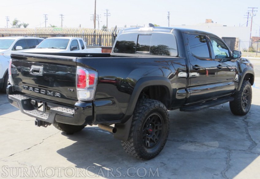 2020 Toyota Tacoma 4WD - Image 10