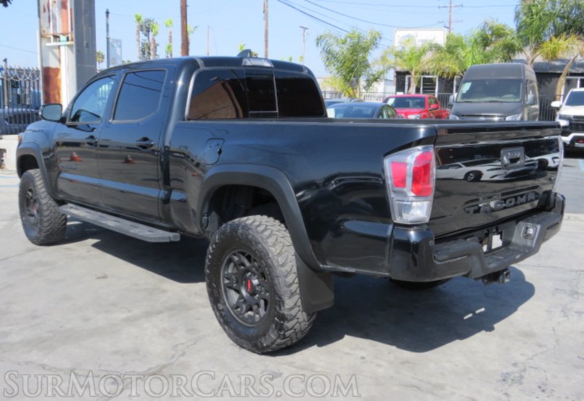 2020 Toyota Tacoma 4WD - Image 9