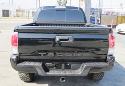 2020 Toyota Tacoma 4WD - Image 12