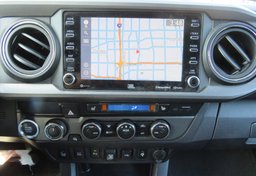 2020 Toyota Tacoma 4WD - Image 40