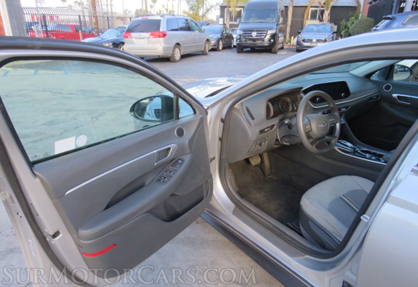 2021 Hyundai Sonata - Image 18