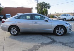 2021 Hyundai Sonata - Image 5