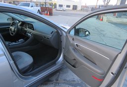 2021 Hyundai Sonata - Image 19