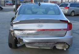 2021 Hyundai Sonata - Image 12