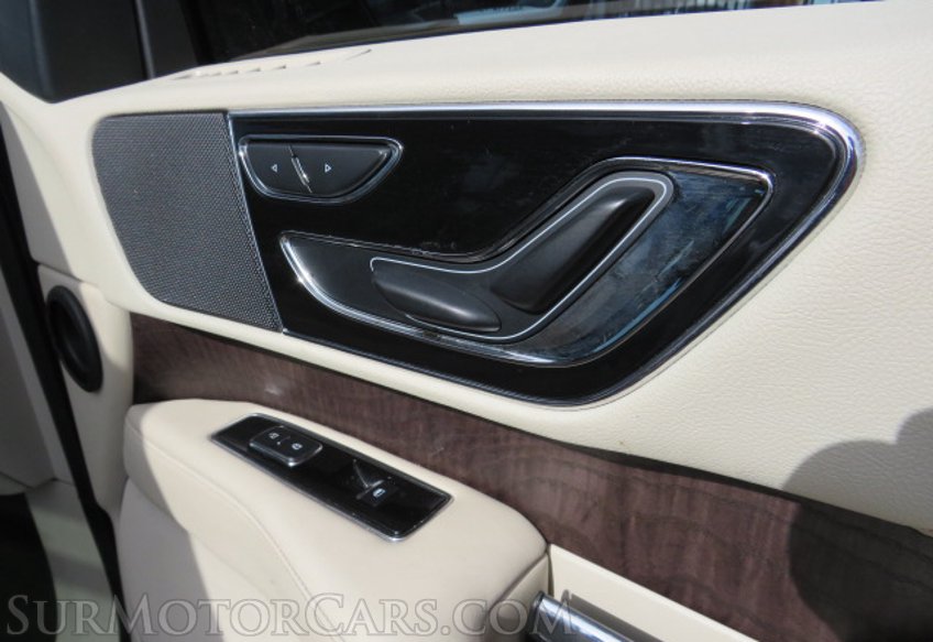 2018 Lincoln Navigator - Image 50