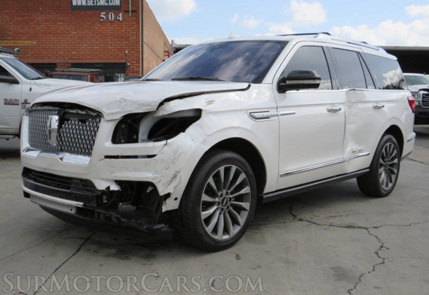 2018 Lincoln Navigator - Image 4