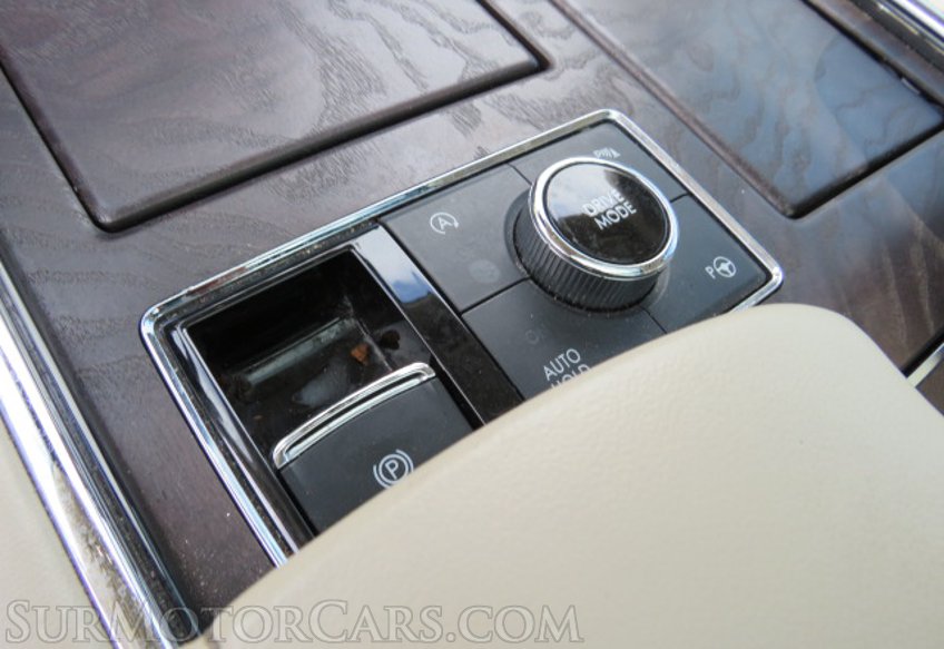 2018 Lincoln Navigator - Image 43