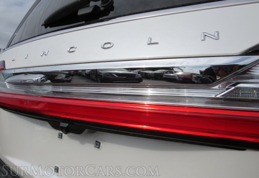2018 Lincoln Navigator - Image 14