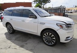 2018 Lincoln Navigator - Image 1
