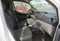 2020 Nissan NV200 Compact Cargo - Image 21